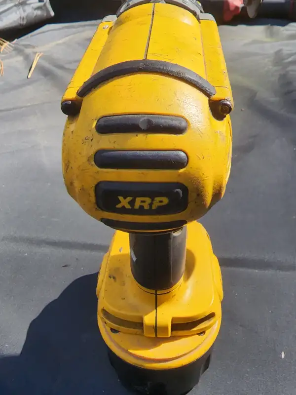 DeWalt DC925, 18V XRP Series 1/2 Cordless Hammer Drill Driver in Other in Windsor Region - Image 4