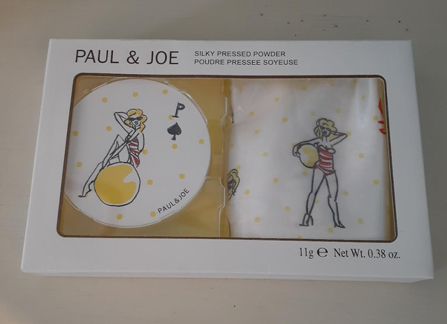 Paul & Joe Silky Pressed Powder Compact 02 - limited edition pac