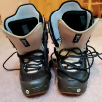 Burton Moto snowboard boots
