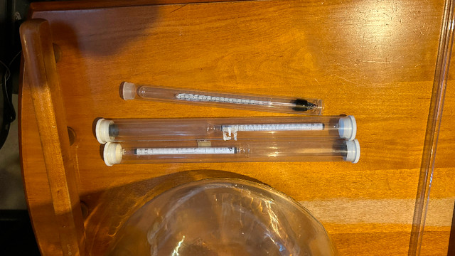 Wine Kit in Hobbies & Crafts in Calgary - Image 4