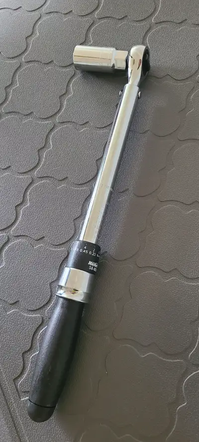 The Mastercraft Torque Wrench, with its 1/2-inch drive and 50-250 ft-lb torque range, is designed fo...