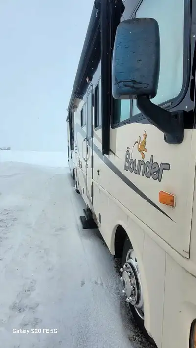 38ft class A, gas V10, 72000 miles, new tires with low miles, queen size bed, onsuite bathroom, high...
