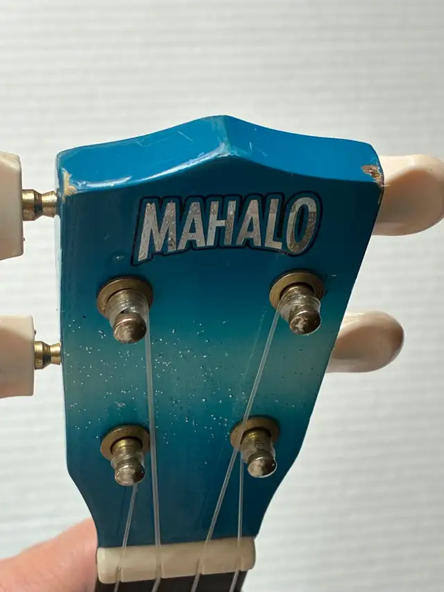 Mahalo Soprano Ukulele U2K Blue | String | City of Toronto | Free local ...