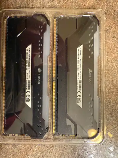 Corsair Vengeance RGB PRO DDR4 2x16GB 320MHz, View more