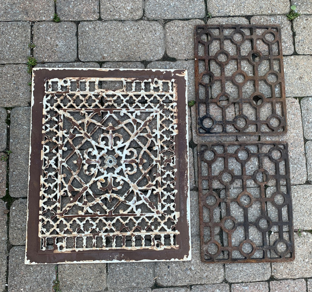 Antique cast iron grates wall grate in Arts & Collectibles in St. Catharines - Image 2