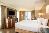 Hotel BLU Vancouver $99/Night Hotel Deals