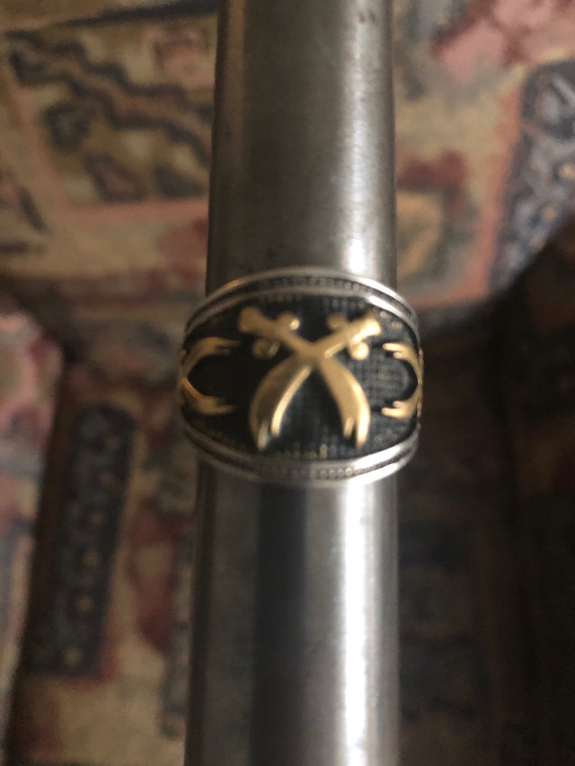 Men’s Sterling ring swords black silver gold sz 11 in Jewellery & Watches in Cambridge - Image 4