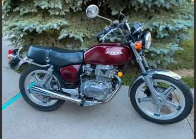 1978 HONDA CB400T Safetied two years ago. New brakes. Only driven a few times after safety was done....