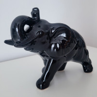 Éléphant noir en céramique - Ceramic Black Elephant
