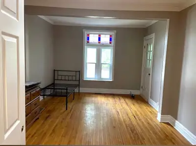 1 bedroom available for sharing for $500 in a shared student house starting now. The room comes furn...