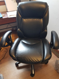 Executive Leather Office Chair