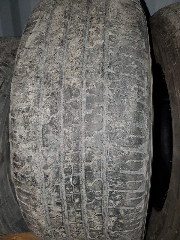 pneus Goodyear 275/65R18 dans Autre  à Saint-Jean-sur-Richelieu - Image 4