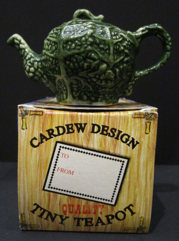 NEW IN BOX, "CARDEW TINY TEAPOT" FROM ENGLAND in Arts & Collectibles in Hamilton - Image 2