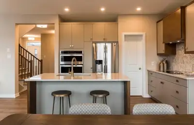 Hello, I have a room available for rent in a luxury house in Kanata/Stittsville. Room is furnished a...