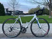 Full Carbon Felt Road Bike Shimano Ultegra