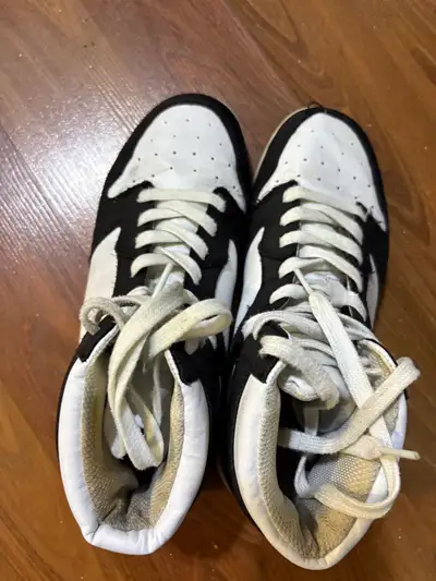 Shoes good condition, View more