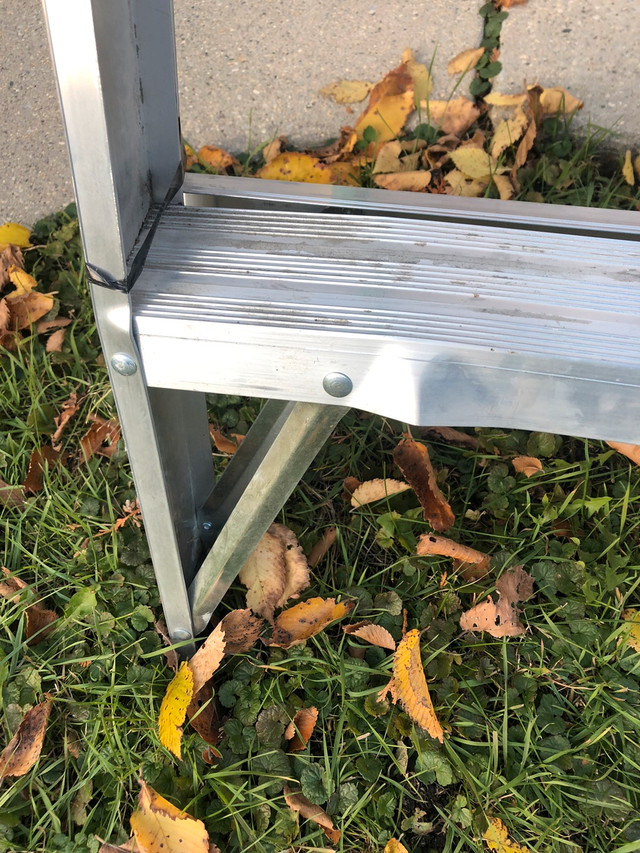 10 ft ladder Ladders & Scaffolding Winnipeg Kijiji