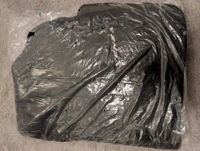 Brand New still in the bag Toyota Venza (2009-2015)mats that have never been installed. Sold the veh...