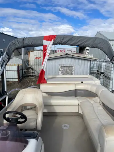 2008 sun tracker 22 ft with trailer and electric lift 14 passenger has change room and portapotty al...