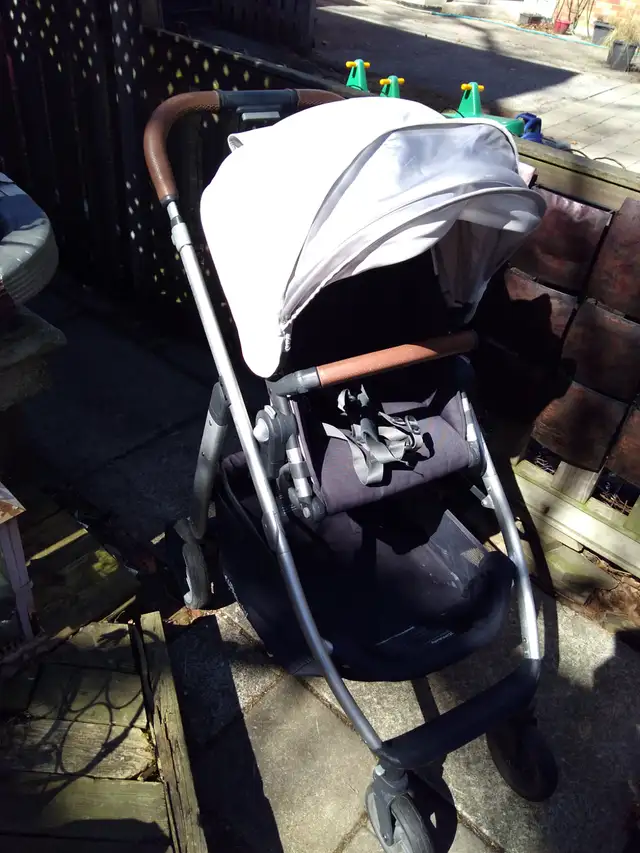 Uppababy Cruz Stroller Very Good Condition + Bassinet Available in Strollers, Carriers & Car Seats in City of Toronto - Image 10