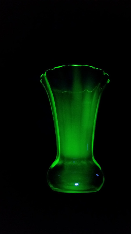 Uranium Glass Ruffled Vase Large in Arts & Collectibles in City of Toronto - Image 2