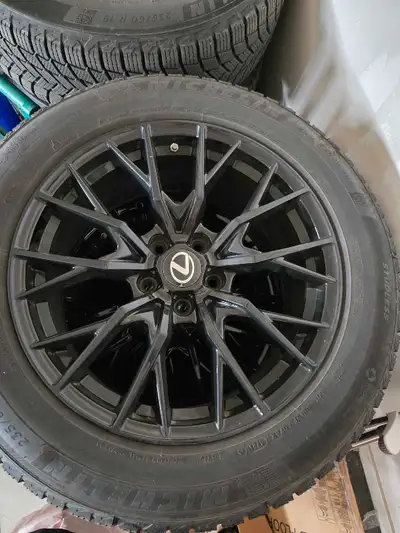 Michelin Tires with Rim