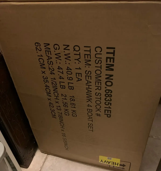 Intex Seahawk 4 inflatable boat, Brand new in sealed box in Fishing, Camping & Outdoors in City of Toronto - Image 3