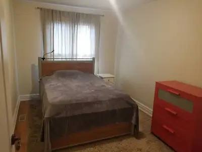 ROOM CLOSE TO LONG BRANCH GO STATION