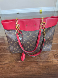 100% Authentic Louis Vuitton Pallas shopper bag like New 