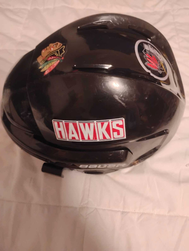 Bauer Hockey Helmet in Hockey in Chatham-Kent - Image 2
