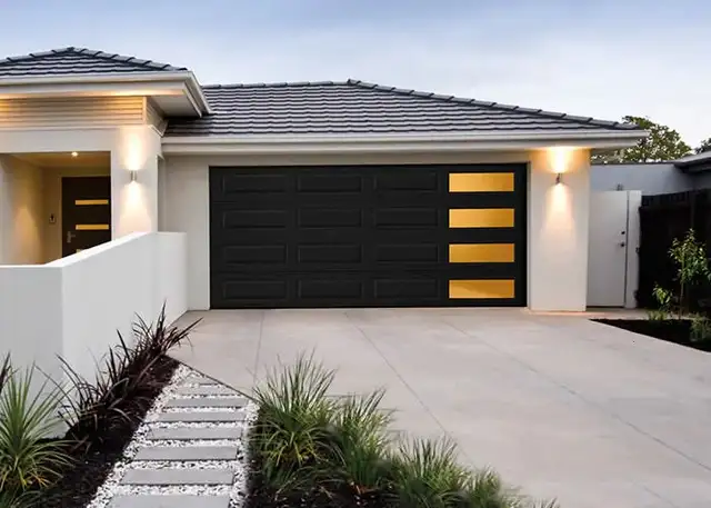 Caledon Garage Door Installation - Roll Up Doors & Openers in Garage Doors & Openers in Oakville / Halton Region - Image 8