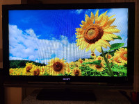 TV LCD 40" 1080p (Sony Bravia KDL-40W4100)
