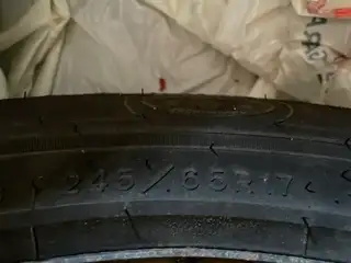 Four Tires 245/65R 17 on steel rims with lug nuts (total) in Tires & Rims in City of Toronto - Image 4