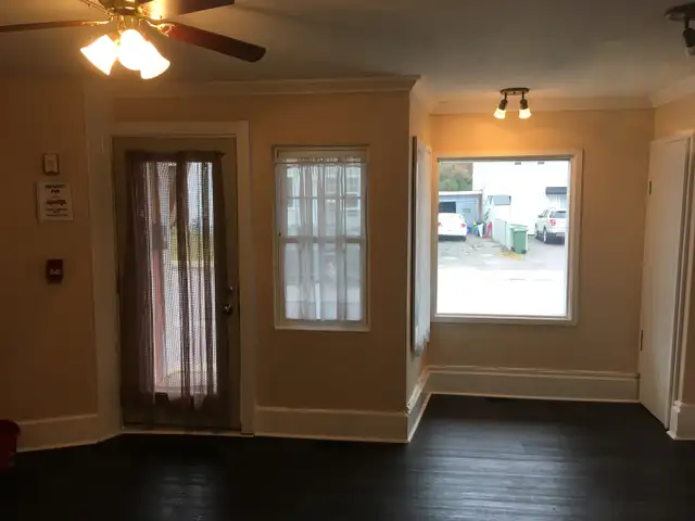 Extra Large Bachelor Apartment - Available June 1 in Long Term Rentals in Pembroke - Image 4