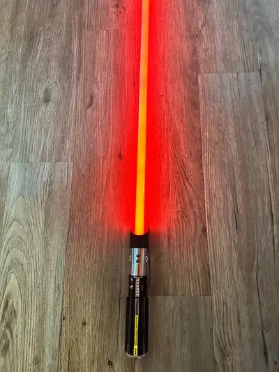A great piece to add to an enthusiast’s LICENSED collection. This Master Replica Lightsabre has grea...