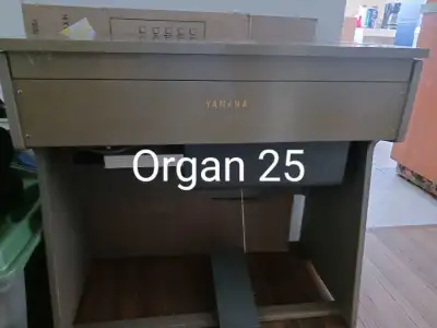 Vintage organ, View more