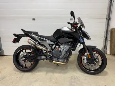 2019 ktm duke 790. 11700kms. Active status. -Tech pack unlocked -multiple Riding modes -Multi-level...