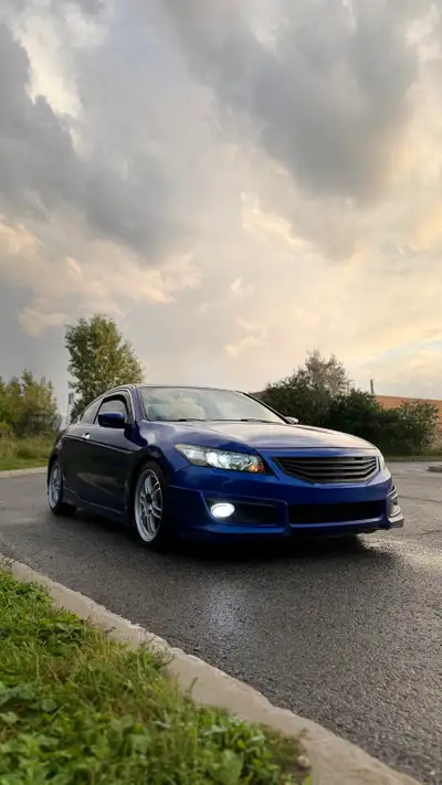 2008 Honda Accord Coupe EX-L V6 – 195,000 km Had this car for over 5 years. Bought it in 2021 at aro...