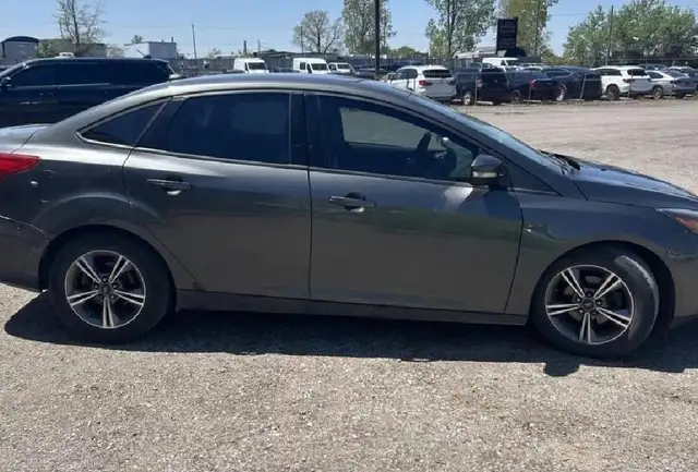 2017 Ford Focus SE536633606029987841