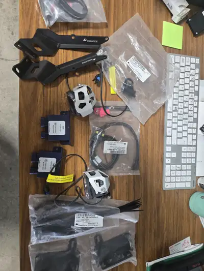 NEW-NEVER USED, PACKAGE JUST OPENED FOR QUICK LOOK, FITS 2013 AND UP MODELS