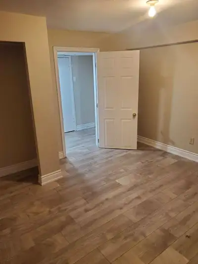Room for Rent - Oakville