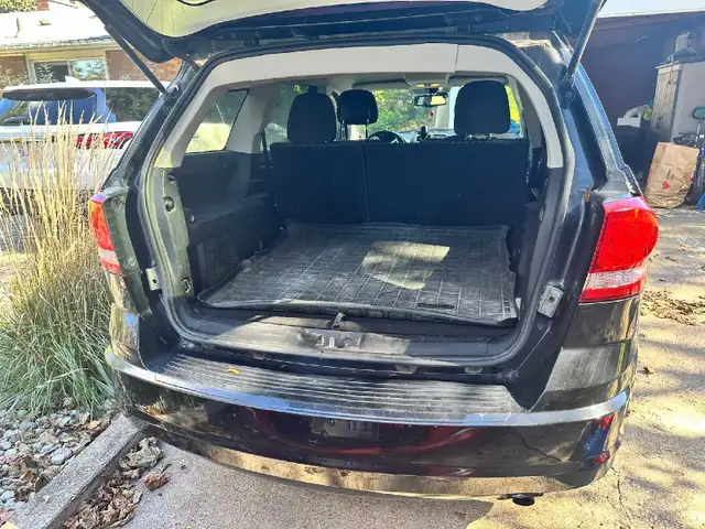 2013 Dodge journey583741716647137281