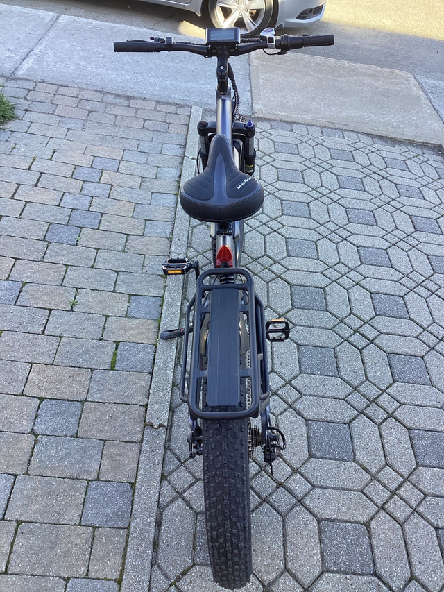 Vélo électrique monstre neuf,beaucoup à expliquer…. dans Vélos électriques  à Ville de Montréal - Image 3