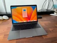 2017 Macbook Pro 13" 256GB SSD 69 Cycle Count
