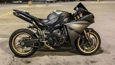 Hi there. Looking for Yamaha R1 2011-2014 with low km only. Not racer