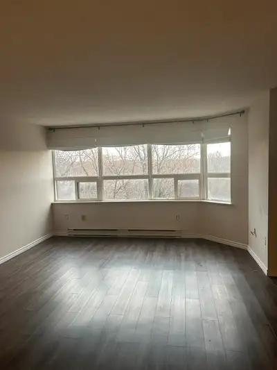 2 Bed Reno in Merritton - August or Sooner - $2000