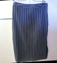 BANANA REPUBLIC Black & White Striped Pencil Skirt