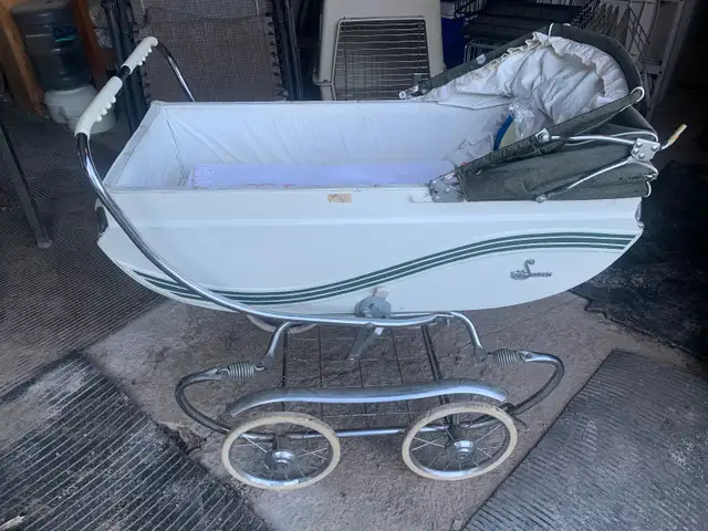 Garage sale items in Other in Windsor Region - Image 10