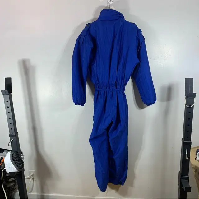 Vintage 80s ski suit / femme in Women's - Tops & Outerwear in City of Montréal - Image 6