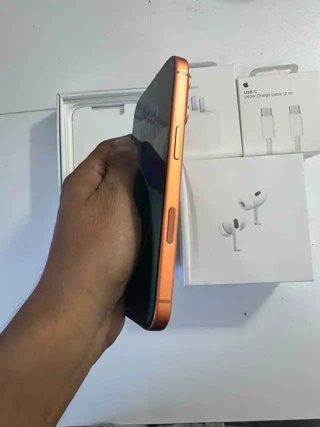 Iphone 17 Pro 1TB (New Apple Display) Airdrops Fast Charger | Cell ...